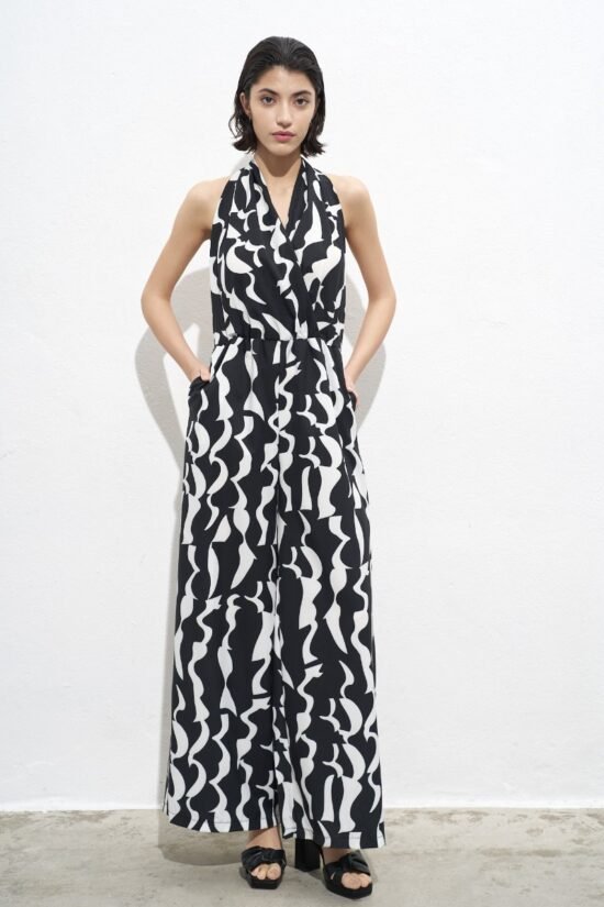 Black and white backless Jumpsuit