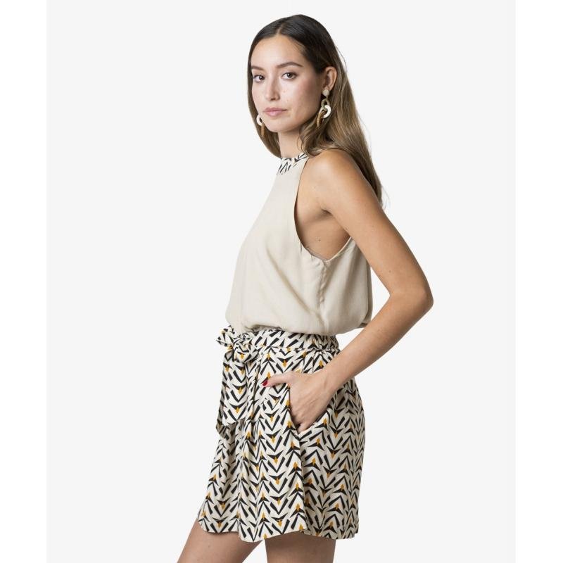 V-Print Flowy Shorts 4 V-Print Flowy Shorts - Image 4